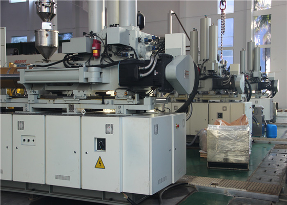 좋은 가격 High Capacity Zinc Casting Machine Magnesium Alloy IOS9001 Metal Casting Machine 온라인으로